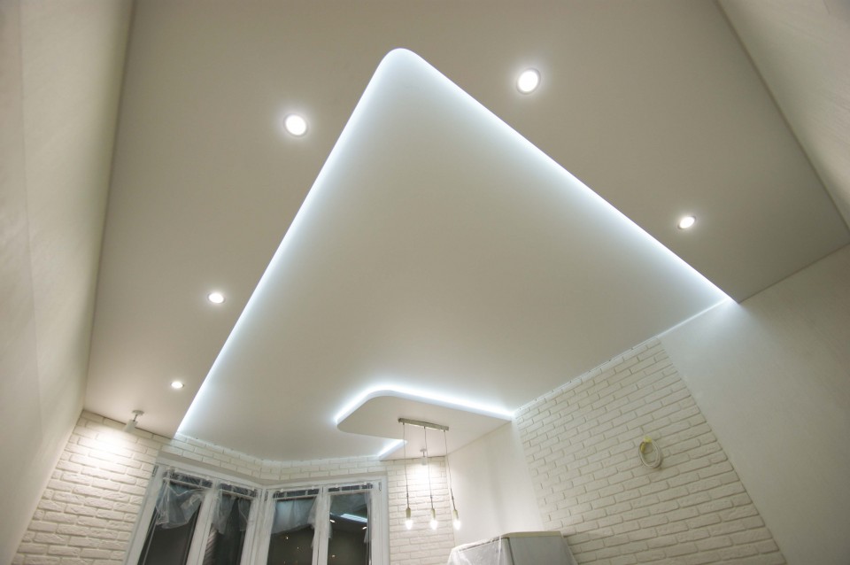 Заказать парящие натяжные потолки в г. Новохопёрский